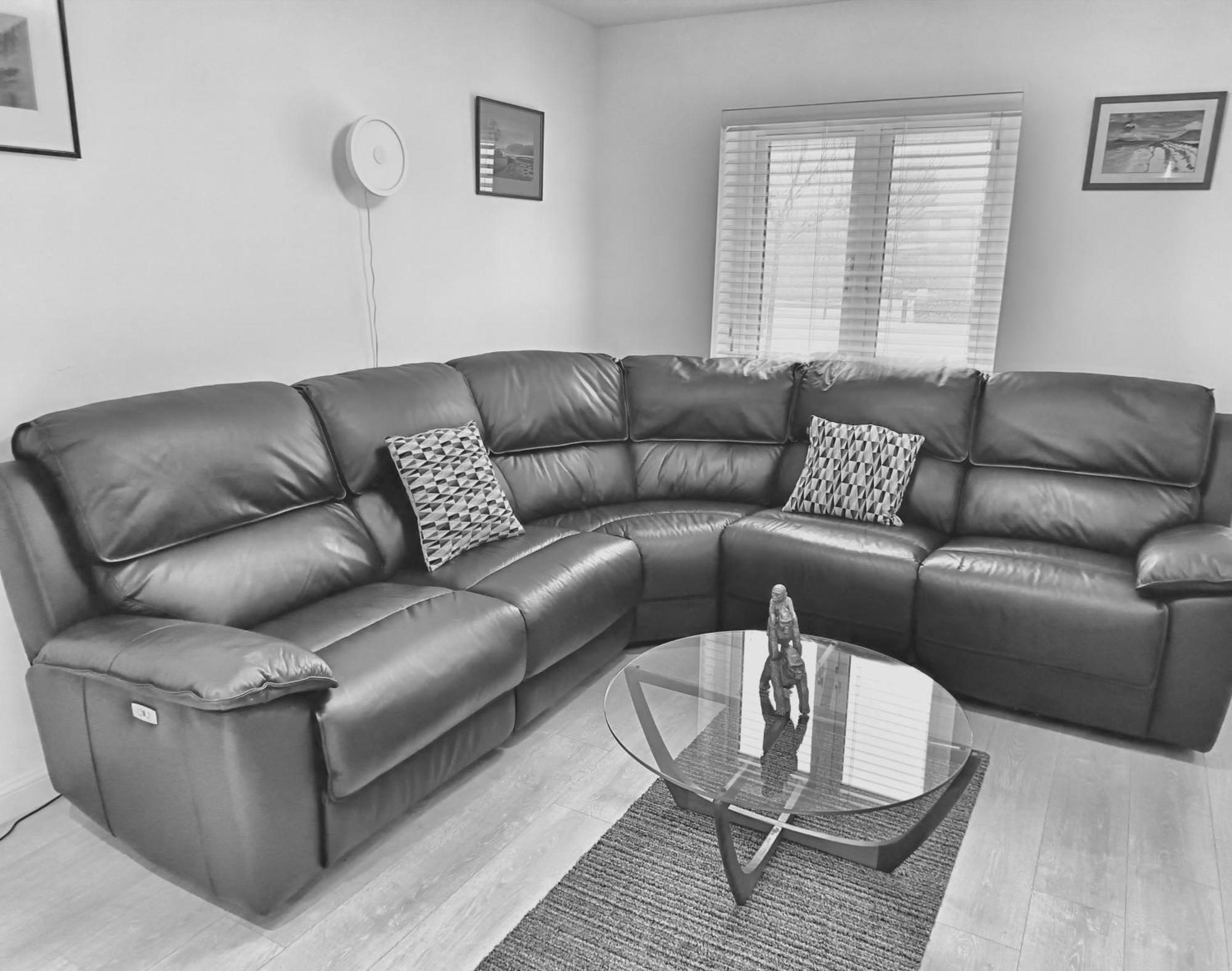 2 Bed City Centre Apt, Free Parking - Albert Clock, Customs House Belfast Luaran gambar